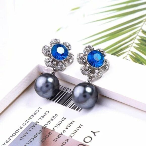 Blue Crystal Flower Pearl Vintage Silver Dangle Statement Earrings - Picture 11 of 12